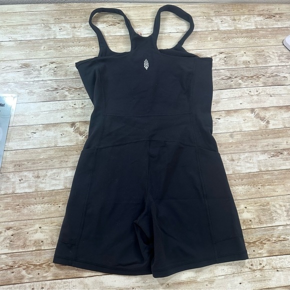 NWOT Free People Movement Never Better Runsie Black Small - Picture 7 of 9